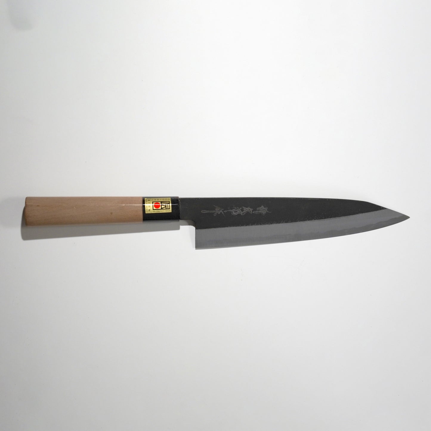 WHITE 2 / BUNKA KUROUCHI 210MM